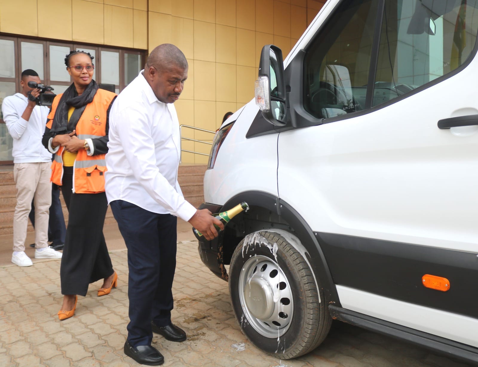 REFORÇADA FISCALIZAÇÃO RODOVIÁRIA NA CIDADE DE MAPUTO